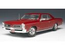 Highway 61 50583 PONTIAC GTO 1966 MONTERO RED 1/18 Modellino