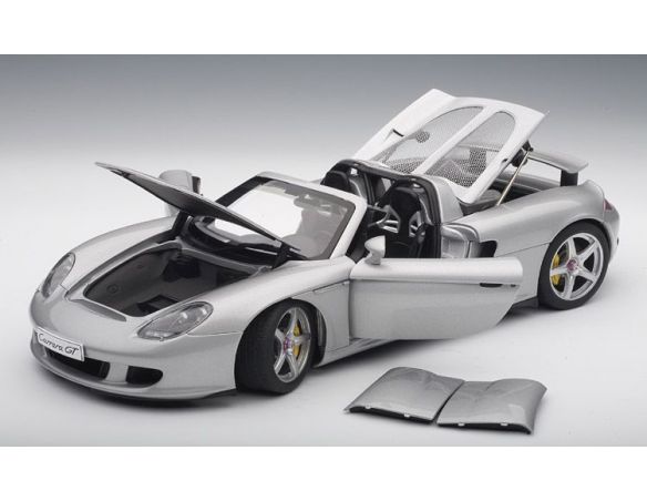 Auto Art / Gateway AA78046 PORSCHE CARRERA GT 2003 SILVER 1:18 Modellino