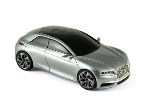 Norev NVPM0101 DIVINE DS SALON DE PARIS 2014 SILVER 1:43 Modellino