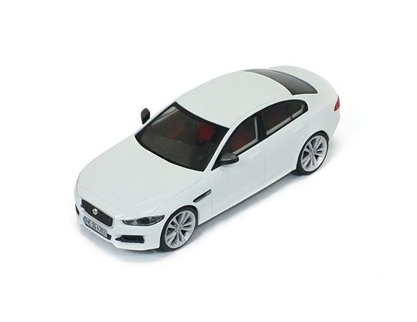 PremiumX PRD411 JAGUAR XE R-SPORT 2015 WHITE 1:43 Modellino