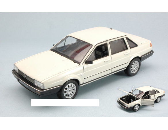 Welly WE4036 VW SANTANA 1981 WHITE 1:24 Modellino
