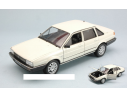 Welly WE4036 VW SANTANA 1981 WHITE 1:24 Modellino