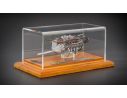 CMC M126 MOTORE MASERATI TIPO 61 BIRDCAGE CON VETRINA Modellino