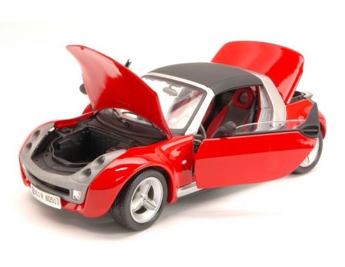 Bburago BU12051R SMART ROADSTER 1999 RED 1:18 Modellino