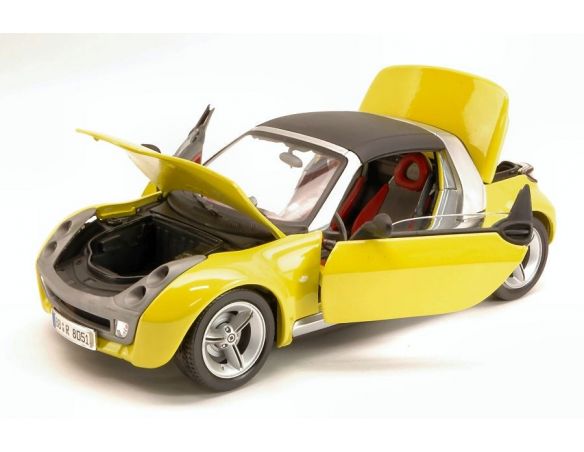 Bburago BU12051Y SMART ROADSTER 1999 YELLOW 1:18 Modellino