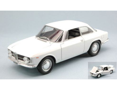Nostalgie NT005 ALFA ROMEO GIULIA GT 1300 JUNIOR 1966 WHITE 1:24 Modellino