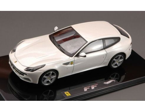 Hot Wheels HWW1190 FERRARI FF 2011 PEARL 1:43 Auto Stradali