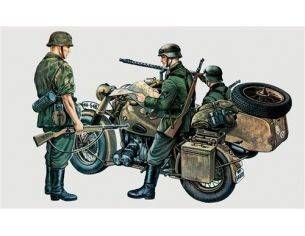 Italeri IT0315 BMW R 75 WITH SIDE CAR MOTO KIT 1:35 Modellino