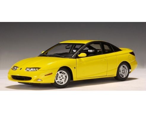 Auto Art / Gateway 71412 SATURN 3DR COUPE YELLOW 1/18 Modellino