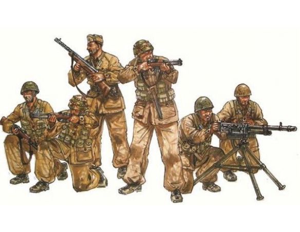 Italeri IT6492 ITALIAN PARATROOPERS COMBAT GROUP KIT 1:35 Modellino