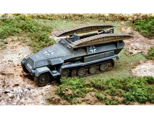 Italeri IT7062 SD KFZ 252/7 PIONERPANZERWAGEN KIT 1:72 Modellino
