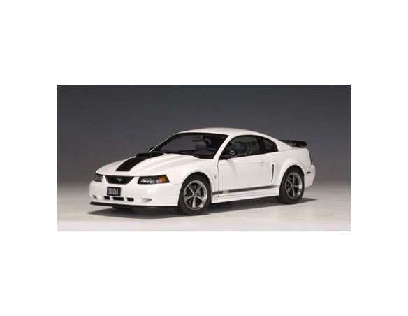 Auto Art / Gateway 73003 FORD MUSTANG MACH I 2003 WHITE 1/18 Auto 1/18