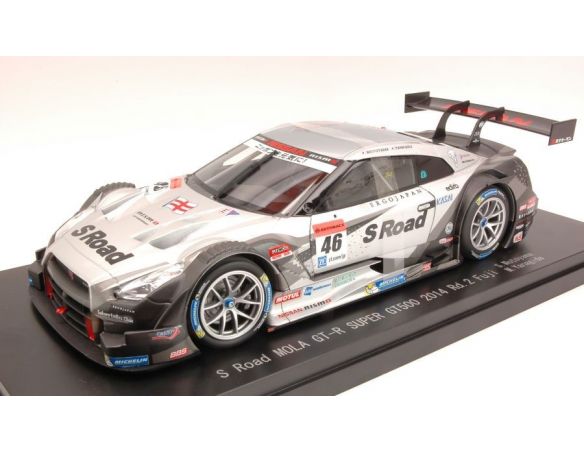 Ebbro EB81018 NISSAN GT-R N.46 11th SUPER GT500 S.MOTOYAMA-M.YANAGIDA 1:18 Modellino