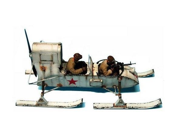 Trumpeter TP2322 SOVIET AEROSAN RF-8 KIT 1:35 Modellino