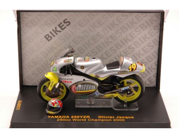 Ixo model RAB020 YAMAHA YZR 250 O.JACQUE N.19 WORLD CHAMPION 250cc 2000 1:24 Moto