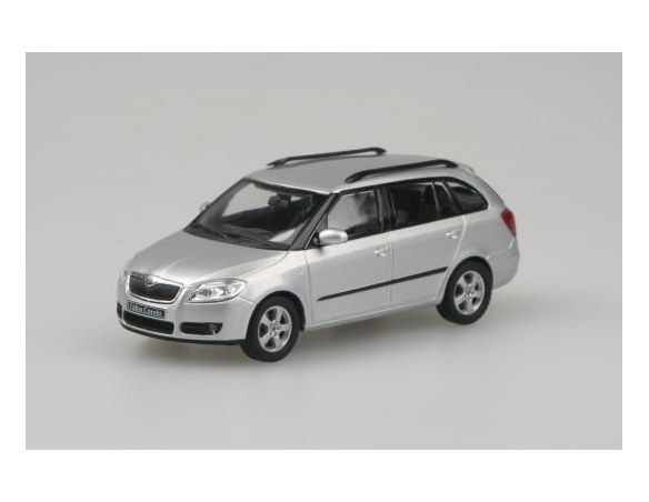 Abrex AB009AB SKODA FABIA COMBI II 2008 SILVER BRILLANT MET.1:43 Modellino