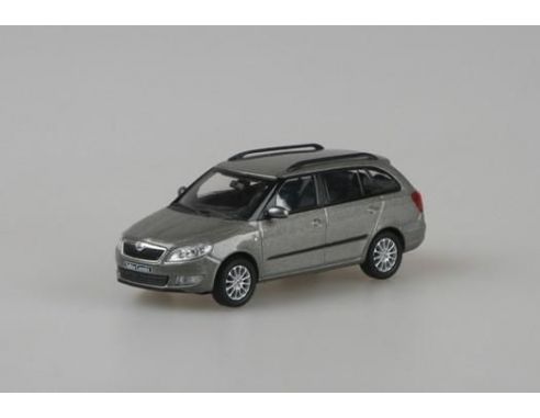 Abrex AB017YB SKODA FABIA II COMBI FACELIFT 2010 CAPPUCCINO BEIGE METALLIC 1:43 Modellino