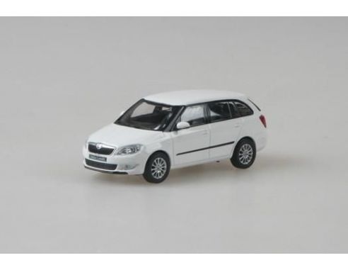 Abrex AB024E SKODA FABIA II FACELIFT COMBI 2012 WHITE CANDY 1:43 Modellino