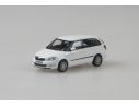 Abrex AB024E SKODA FABIA II FACELIFT COMBI 2012 WHITE CANDY 1:43 Modellino