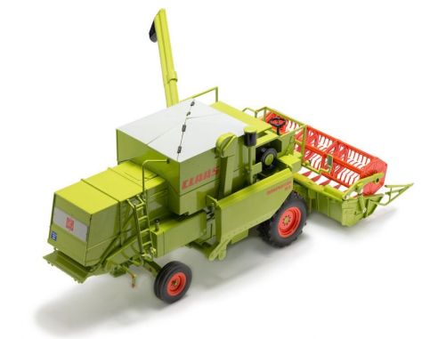 USK SCALEMODELS USK30010 CLAAS DOMINATOR 85 1:32 Modellino