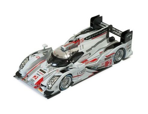 Ixo model LM2013 AUDI R18 N.2 WINNER LM 2013 T.KRISTENSEN-A.McNISH-L.DUVAL 1:43 Modellino