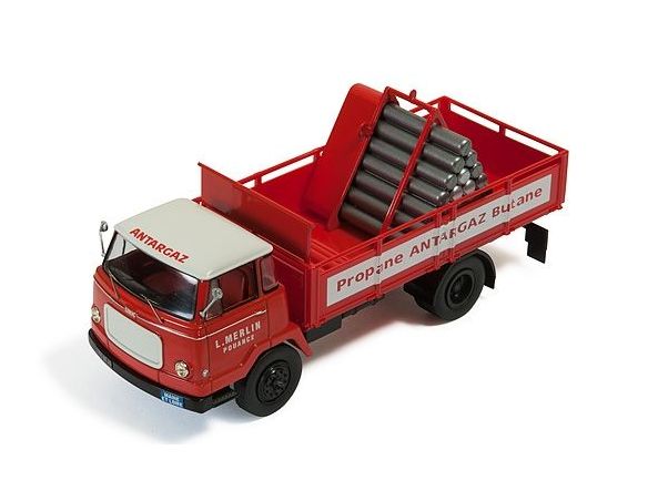 Ixo model TRU015 UNIC AUTEUIL 1963 GAS TRANSPORTER (ANTARGAZ) 1:43 Modellino