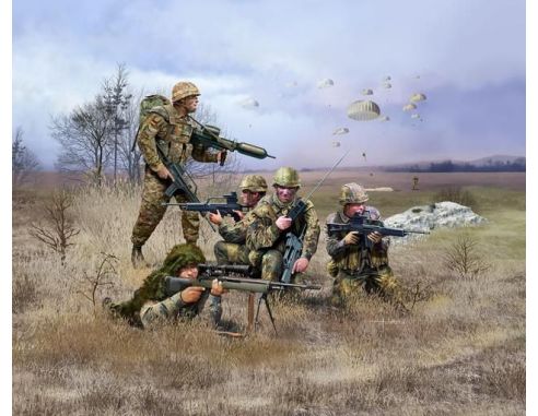 Revell RV2521 GERMAN PARATROOPERS (MODERN) KIT 1:72 Modellino