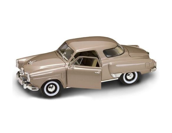 Yat Ming YM92478GT STUDEBAKER CHAMPION 1950 GOLD TERRESTRIAL 1:18 Modellino