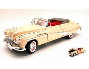 Motormax MTM73116CR BUICK ROADMASTER 1949 CREAM 1:18 Modellino