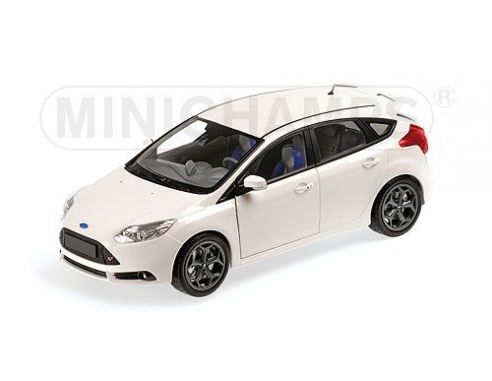 Minichamps PM110082004 FORD FOCUS ST 2011 WHITE 1:18 Modellino