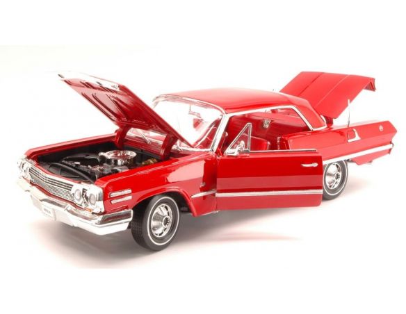 Welly WE9865R CHEVROLET IMPALA 1963 ROSSA 1:18 Modellino