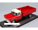 White Box WB136 CHEVROLET C30 TRUCK 1961 RED/WHITE 1:43 Modellino