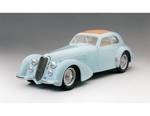 True Scale Miniatures TSMCE151805 ALFA ROMEO 8C 2900B LUNGO TOURING 1938 LIGHT BLUE 1:18 Modellino