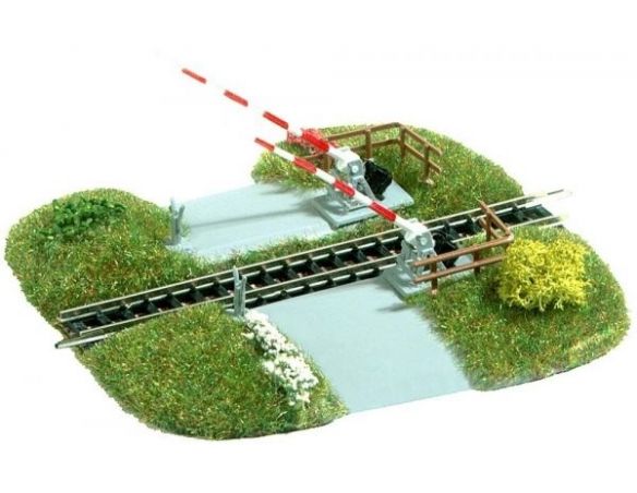 BUSCH 8023 PASSAGGIO A LIVELLO   N Modellino