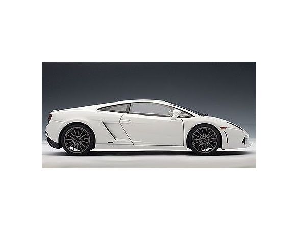 Auto Art / Gateway AA74635 LAMB.GALLARDO LP 550 BALB.WHITE 1:18 Modellino