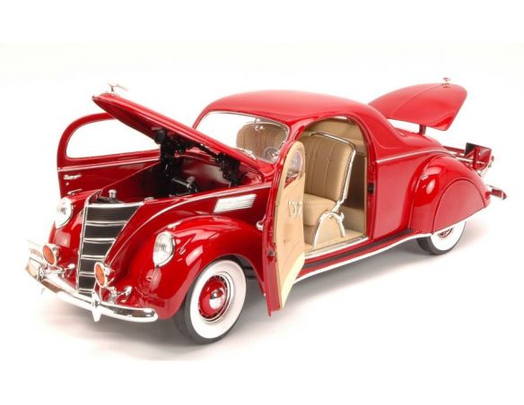 Auto World AWSS113 LINCOLN ZEPHIR 1937 THE THREE STOOGES 1:18 Modellino