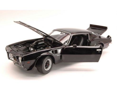 Welly WE2566BK PONTIAC FIREBIRD TRANS AM 1972 BLACK 1:18 Modellino