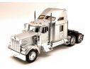 Welly WE2660S KENWORTH W900 SILVER 1:32 Modellino