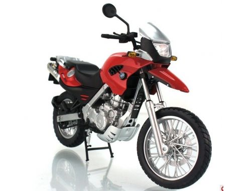 Automaxx 6000 HONDA CB1000R DARK YELLOW 1/12                     Modellino
