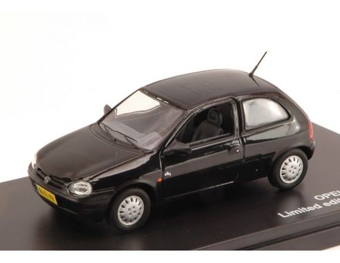 Triple 9 T9-43054 OPEL CORSA 1994 BLACK 1:43 Modellino
