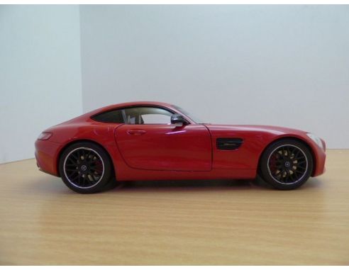 Norev NV183496 MERCEDES AMG GT 2015 RED 1:18 Modellino