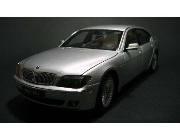 Kyosho KY08572S BMW 760LI SILVER 1:18 Die-Cast Modellino