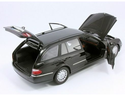 Kyosho B66962167 Mercedes Benz E-Klasse T-Modell 1:18 Modellino