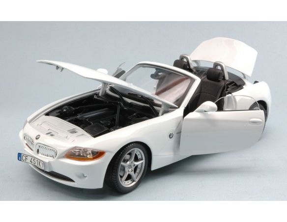 Bburago BU12001W BMW Z 4 2002 WHITE 1:18 Modellino