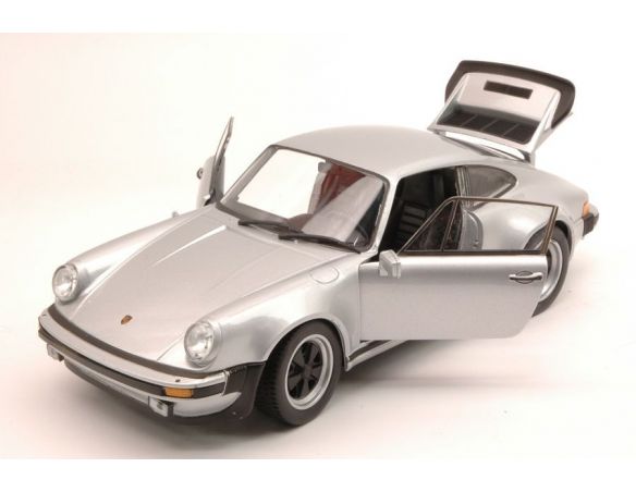 Welly WE4043 PORSCHE 911 TURBO 1974 SILVER 1:24 Modellino