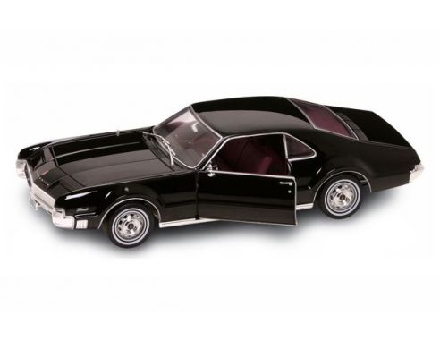 Yat Ming YM92718BK OLDSMOBILE TORONADO 1966 BLACK 1:18 Modellino