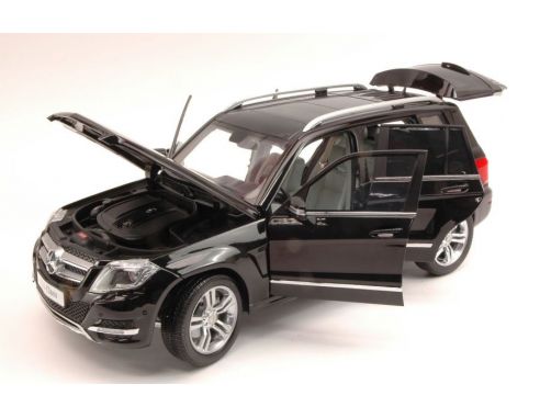 Welly WE11008BK MERCEDES GLK 300 4MATIC 2013 BLACK GT EDITION 1:18 Modellino