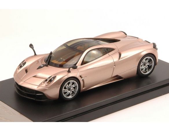 Welly WE41011GD PAGANI HUAYRA 2012 GOLD 1:43 Modellino