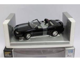 EAGLE'S RACE UH3131 FORD MUSTANG GT  1:18 Nera Universal Hobbies Modellino