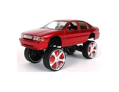 Jada 90895 CHEVY IMPALA SS '96 1/24 Modellino